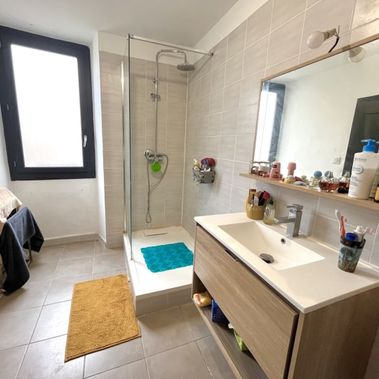  Annonces QUISSAC : Appartement | VIC-LE-FESQ (30260) | 97 m2 | 750 € 